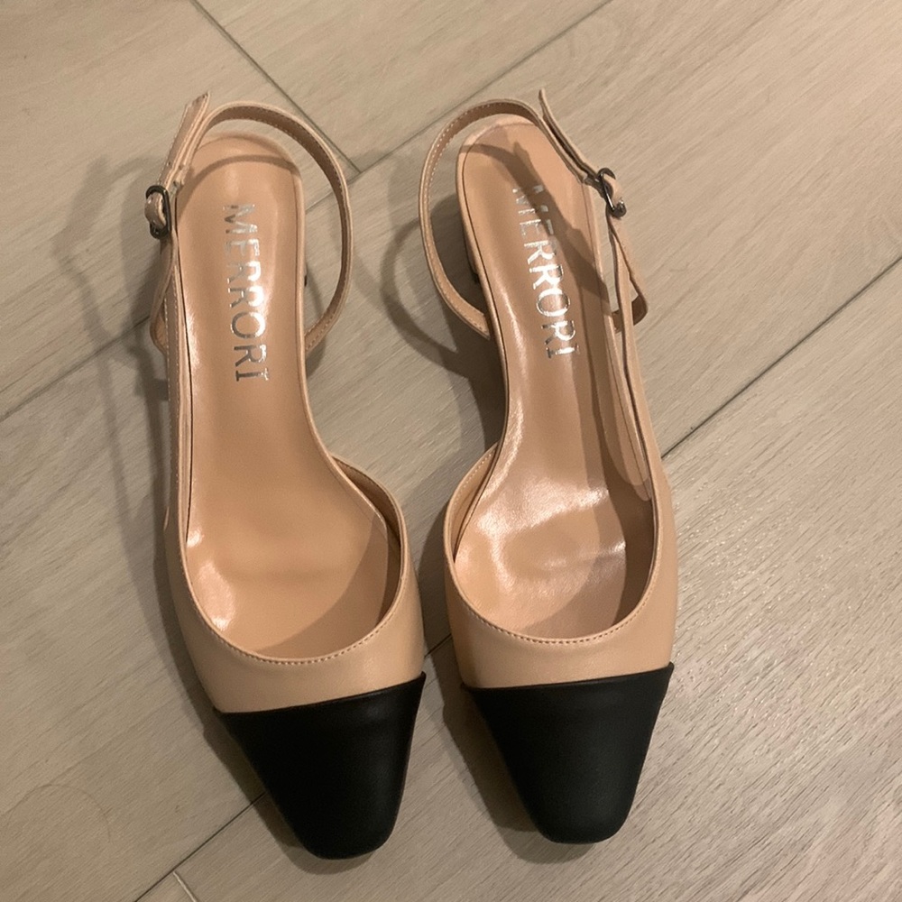 Cap toe sling back block heels